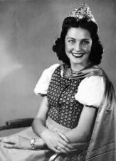 1941 - Irene Roldan
